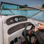 кокпит катера Мокко аренда СПб