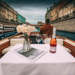 Прогулка на катере Mia по каналам Санкт-Петербурга, аренда катера СПб отдых на воде