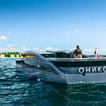 Яхта Оникс на Неве в Санкт-Петербурге